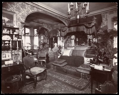 Wohnzimmer in der Residenz von Elsie de Wolfe in der 122 East 17th Street, New York, 1895 oder 1896 von Byron Company